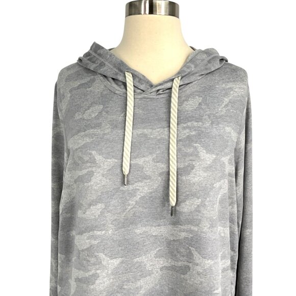 Vuori Halo Essential Hoodie Gray Camo Pullover DreamKnit Size L Large Women's - Picture 2 of 8
